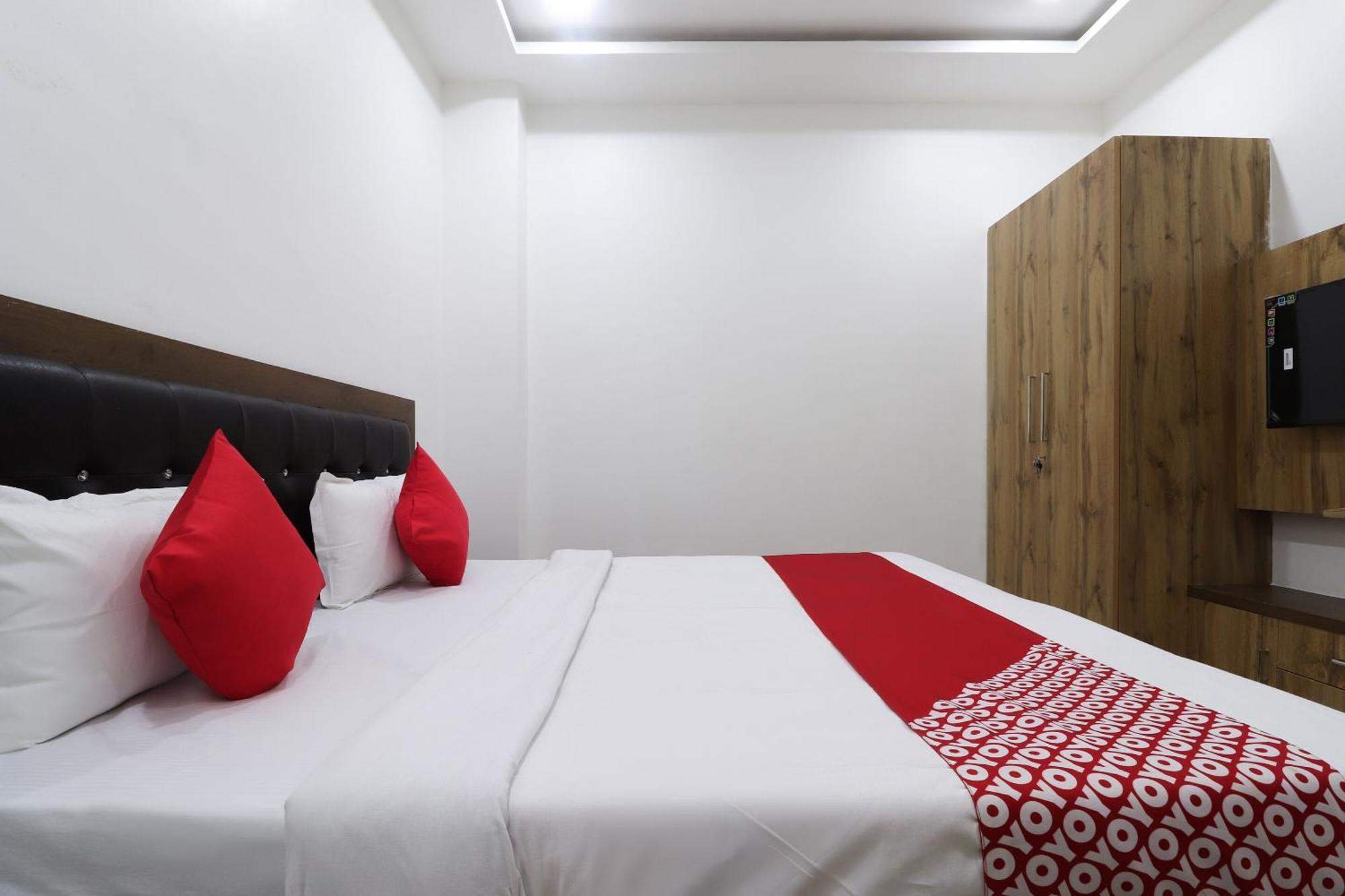 Hotel O Vrindavan Inn Near Lulu Mall Bijnaur Bagian luar foto