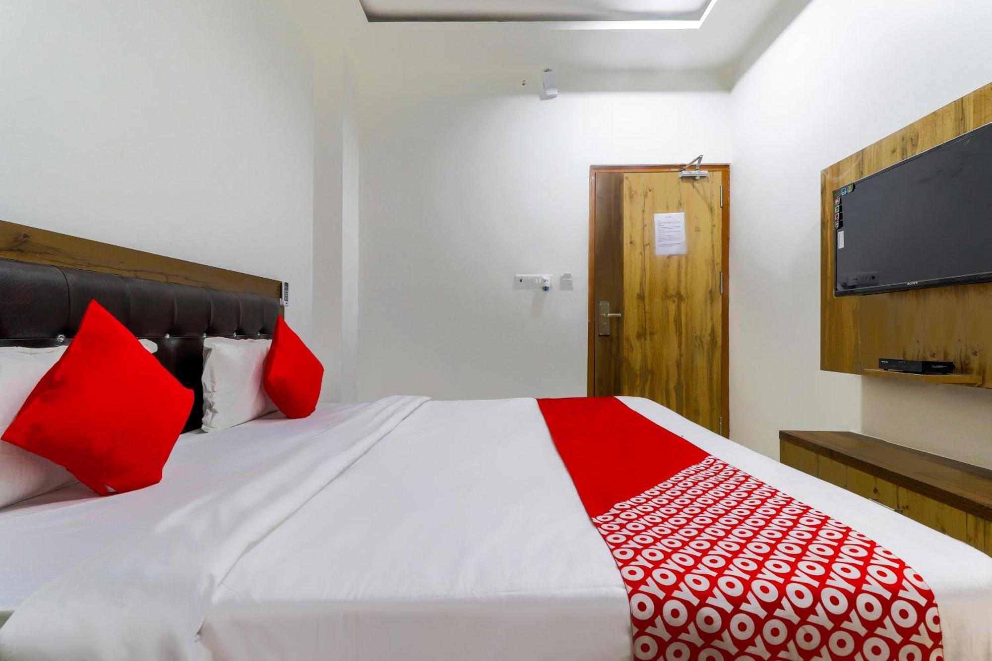 Hotel O Vrindavan Inn Near Lulu Mall Bijnaur Bagian luar foto