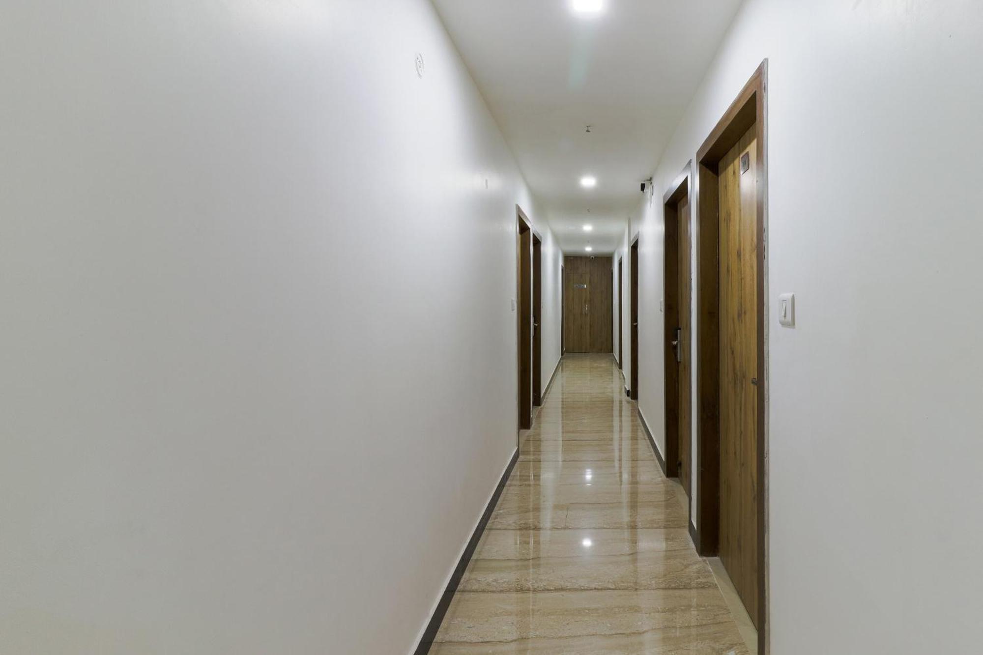 Hotel O Vrindavan Inn Near Lulu Mall Bijnaur Bagian luar foto